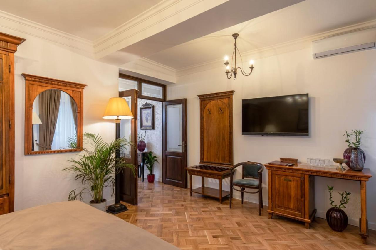 Clucerului Arc De Triomphe Hotel Bukarest Kültér fotó