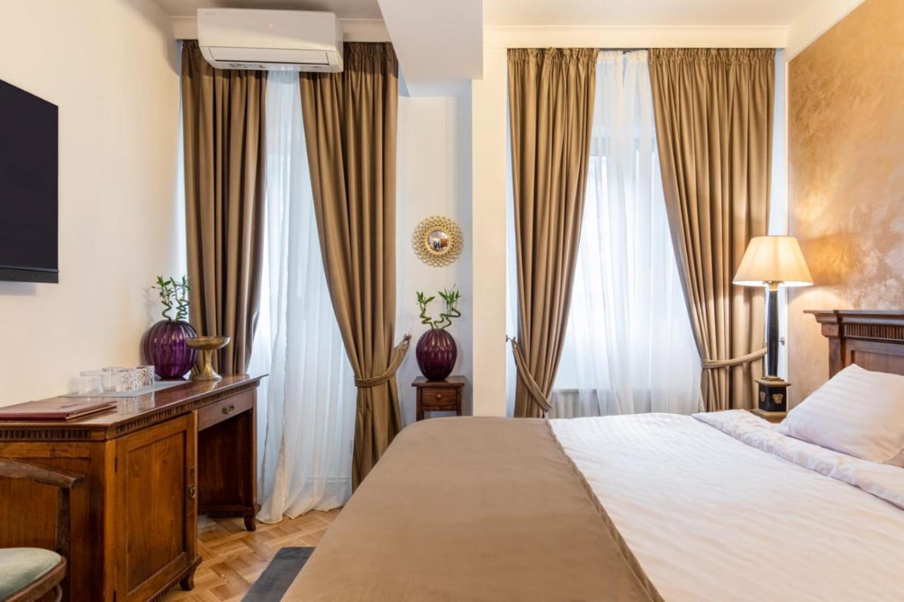 Clucerului Arc De Triomphe Hotel Bukarest Kültér fotó