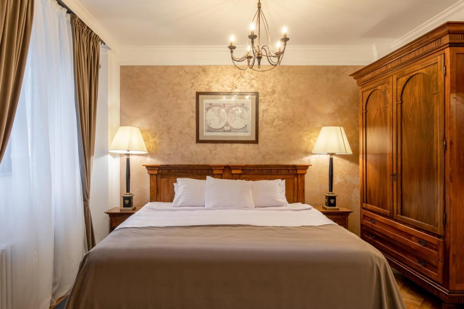 Clucerului Arc De Triomphe Hotel Bukarest Kültér fotó